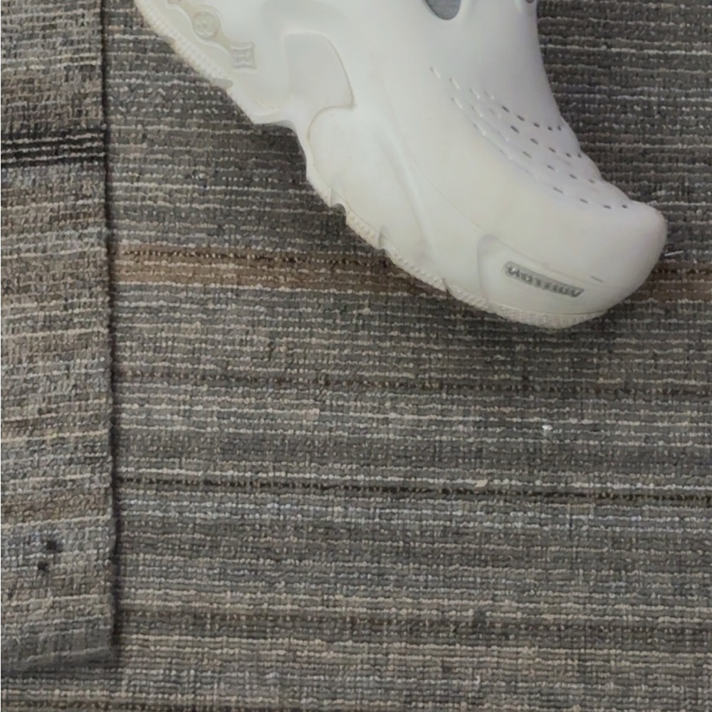 White crocs shoes